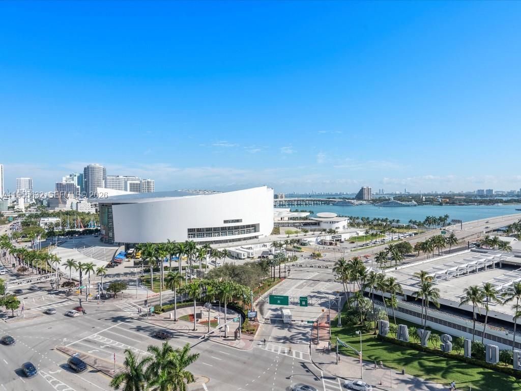 398 NE 5th St, Unit 2314, Miami, FL 33132 Photo