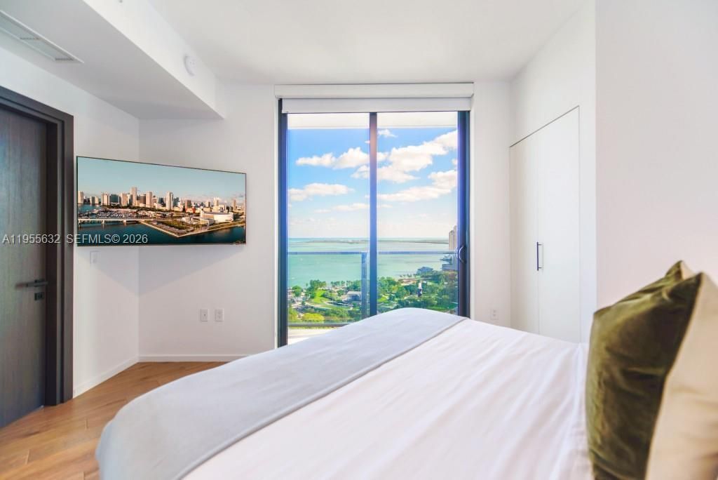 398 NE 5th St, Unit 2314, Miami, FL 33132 Photo