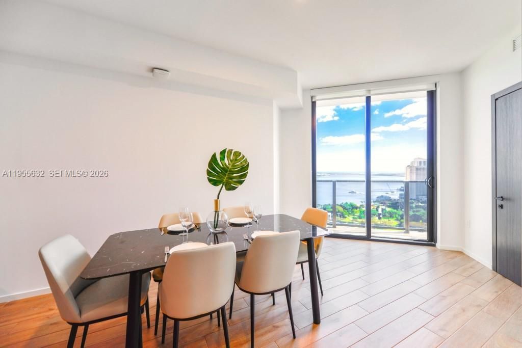 398 NE 5th St, Unit 2314, Miami, FL 33132 Photo