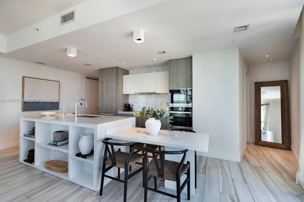 2900 NE 7th Ave, Unit 3701, Miami, FL 33137 Photo