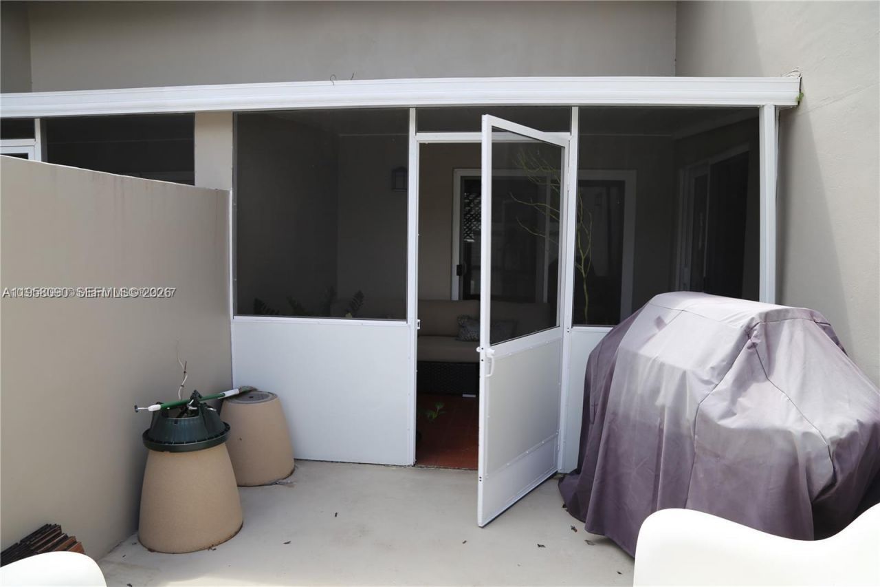 8940 SW 95th Ave, Unit -, Miami, FL 33176 Photo