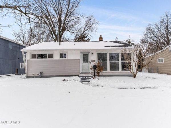 1033 Anderson Avenue, Maumee, OH 43537
