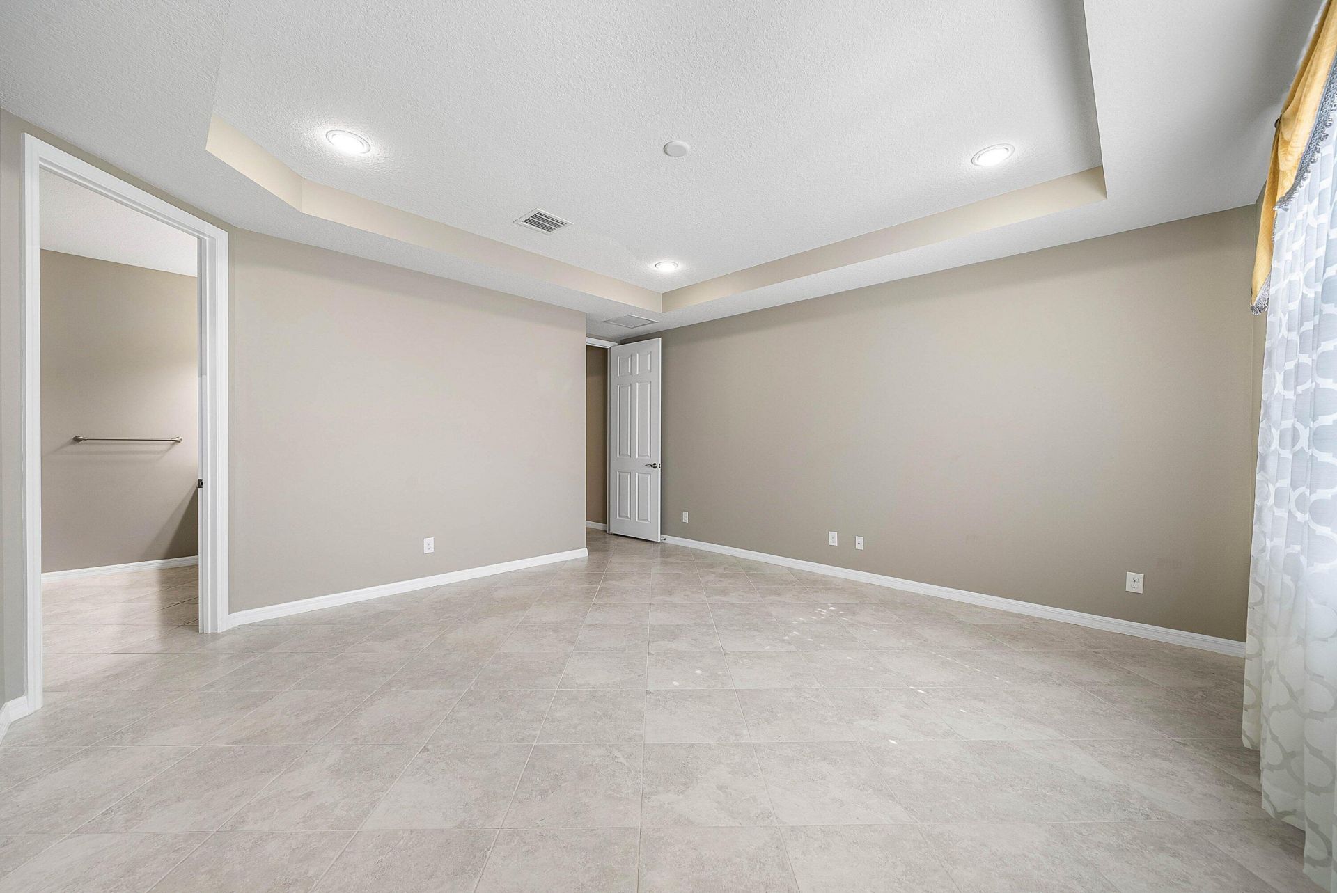 194 SE Courances Drive, Port Saint Lucie, FL 34984 Photo