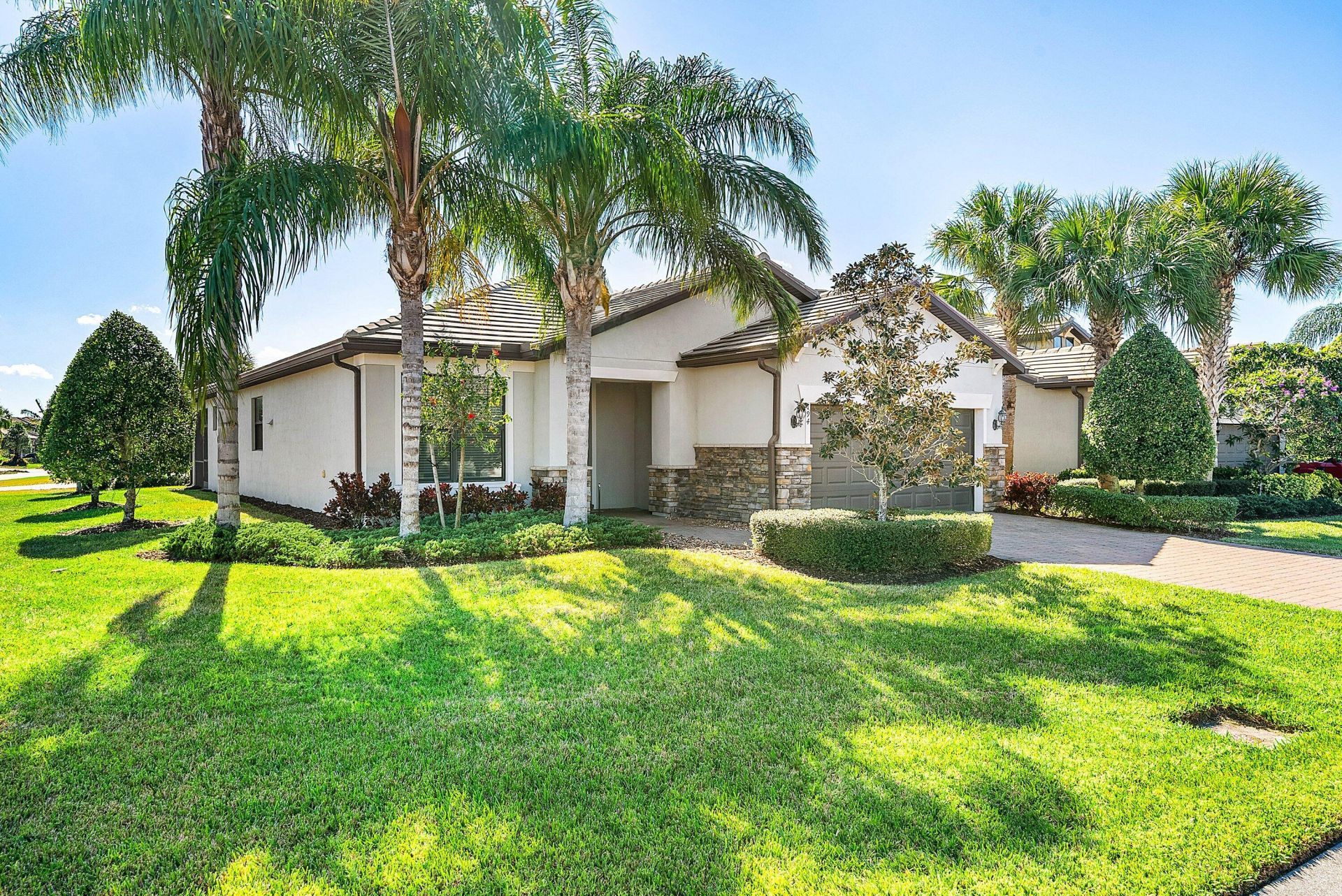 194 SE Courances Drive, Port Saint Lucie, FL 34984 Photo