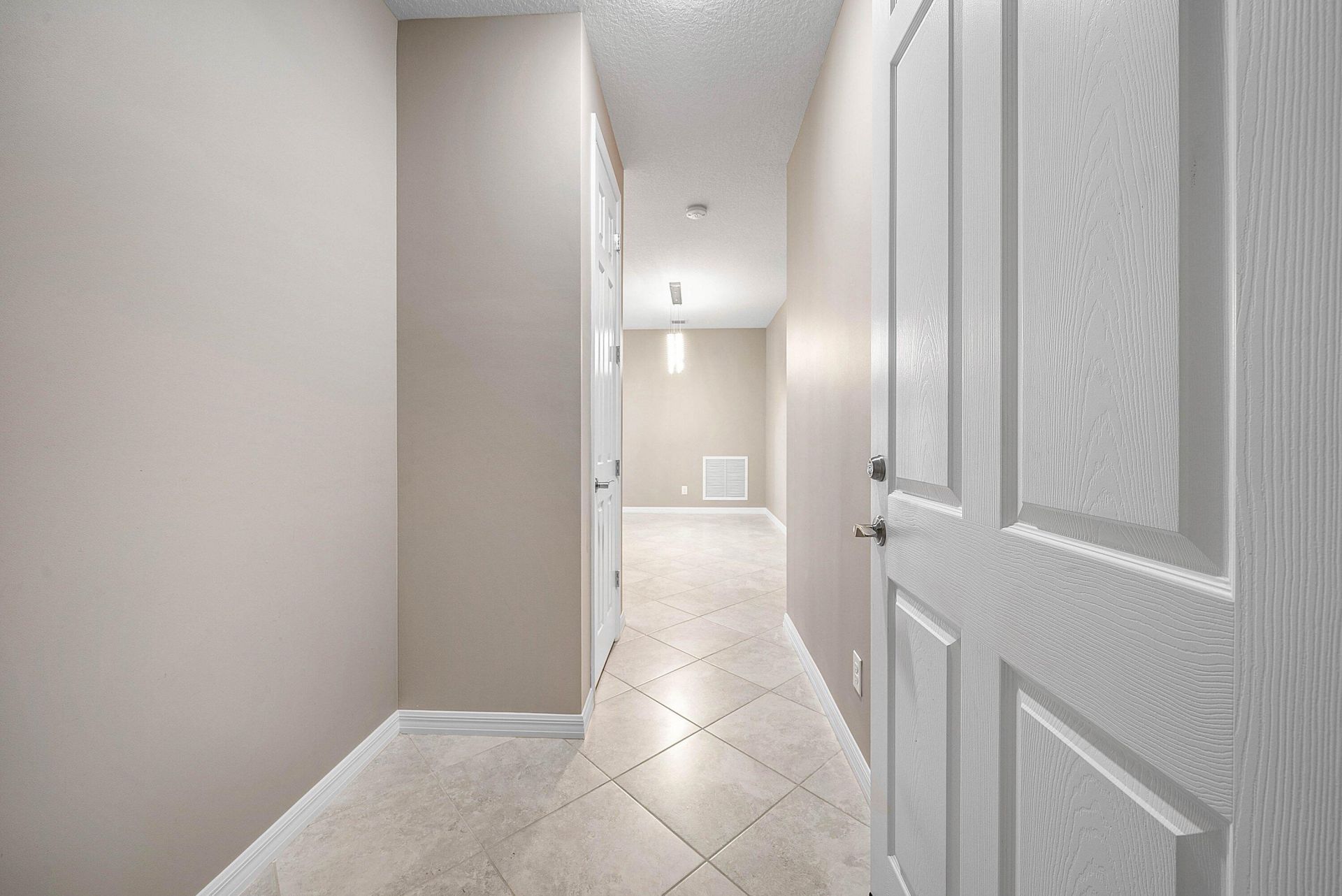 194 SE Courances Drive, Port Saint Lucie, FL 34984 Photo