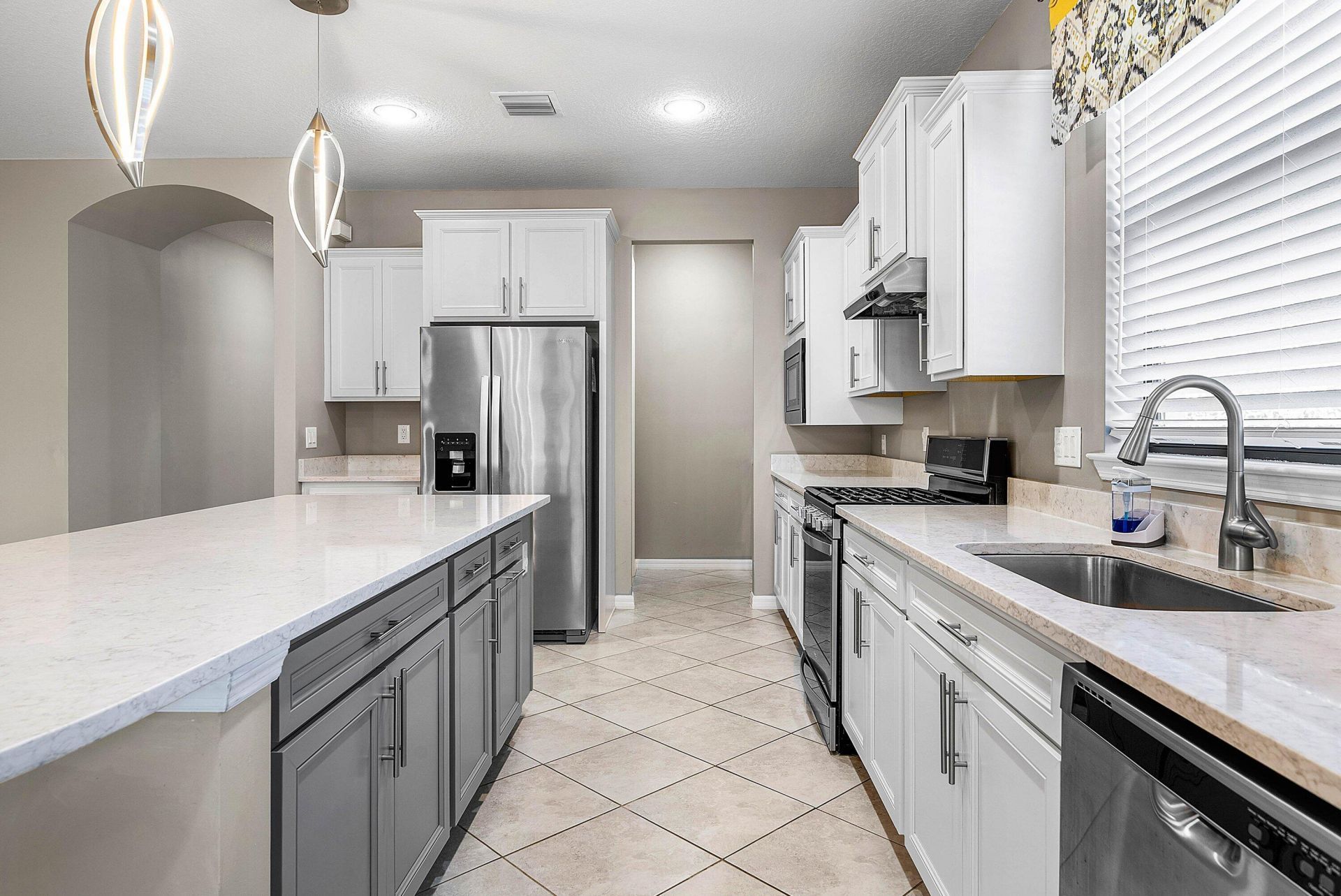 194 SE Courances Drive, Port Saint Lucie, FL 34984 Photo