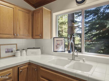 858 Jennifer Street, Incline Village, NV 89451 Photo