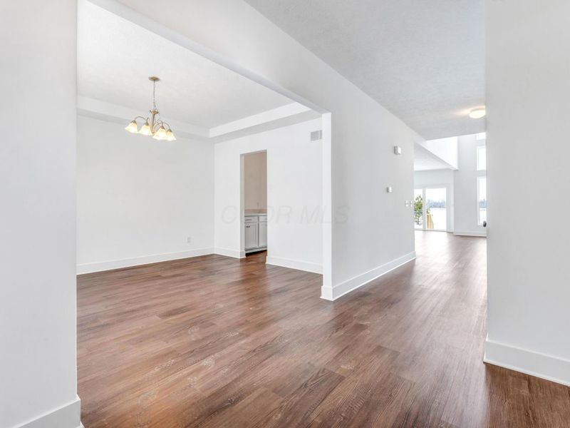 2858 Melody Loop, Plain City, OH 43064 Photo 2