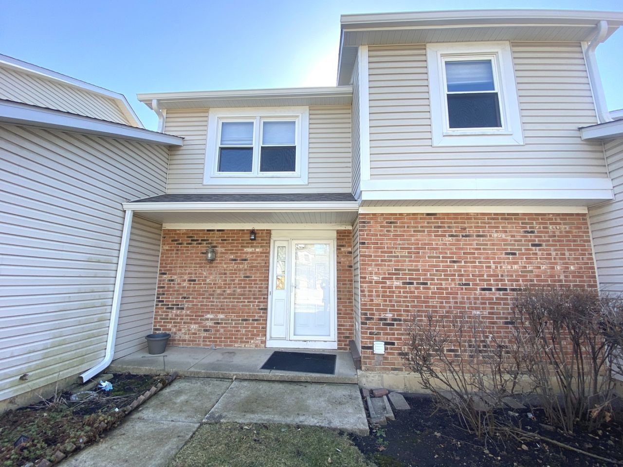 246 Tamarack Drive, Bloomingdale, IL 60108 Main Photo