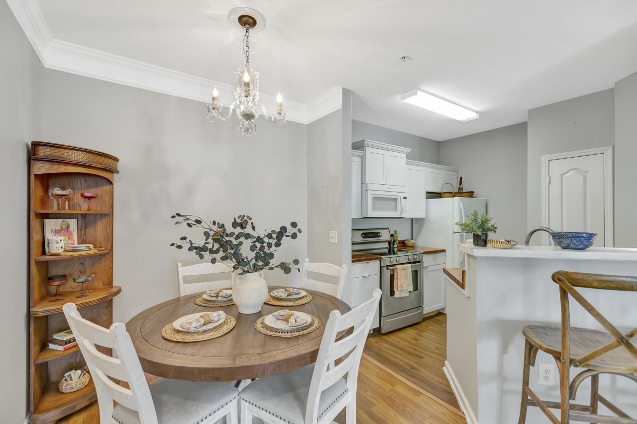 1300 Park W Boulevard Photo 6