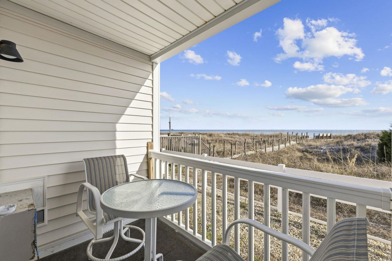 2203 S Ocean Blvd.  Photo 18