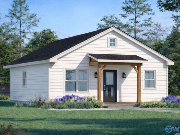 610 SE Brewer Street, Hartselle, AL 35640