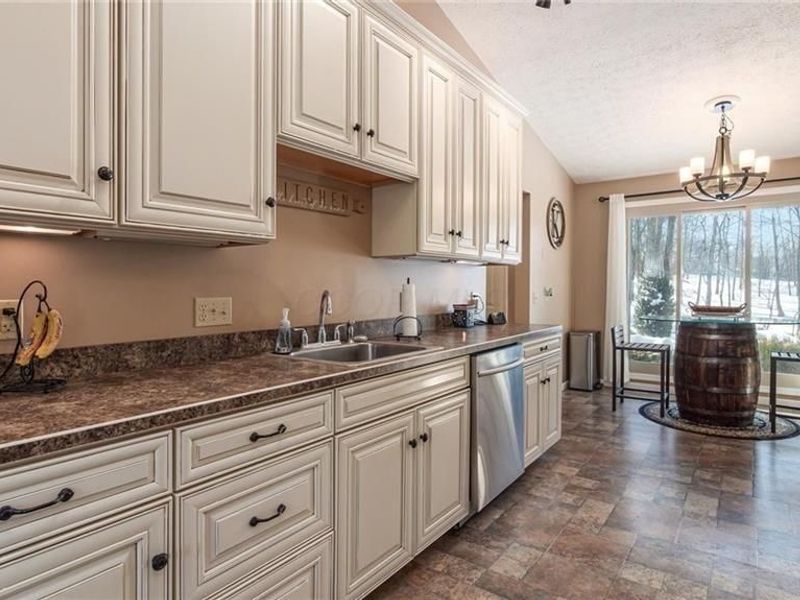 2955 Tarkman Drive, Nashport, OH 43830 Photo 10