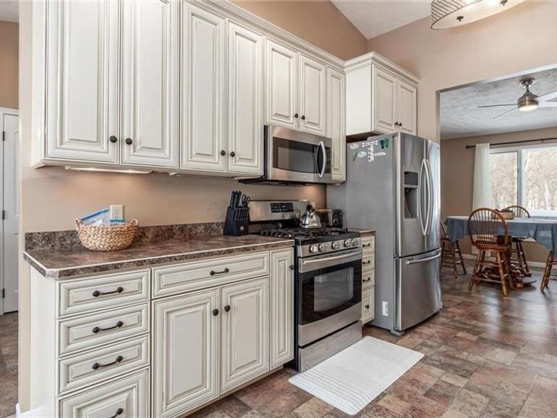 2955 Tarkman Drive, Nashport, OH 43830 Photo 11