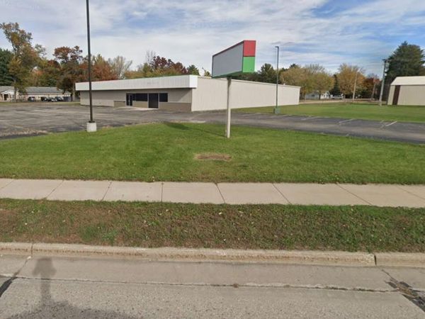 275 Laing St, Redgranite, WI 54970