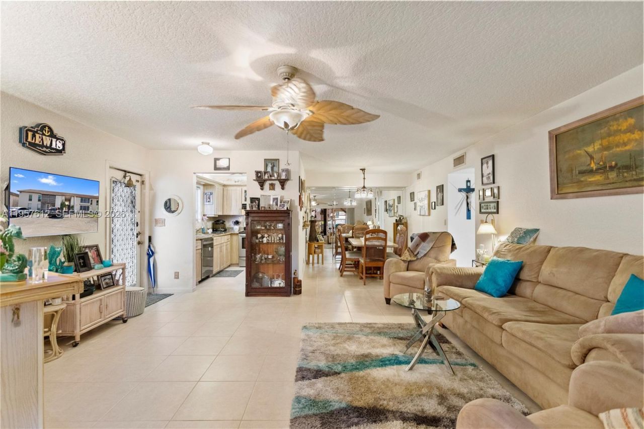 452 N Laurel Dr, Unit 1503, Margate, FL 33063 Photo