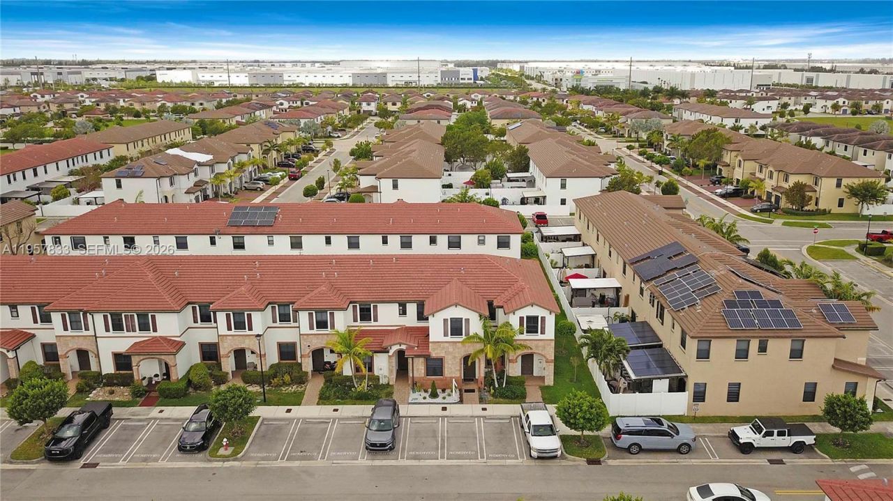 10628 W 33rd Way, Hialeah, FL 33018 Photo