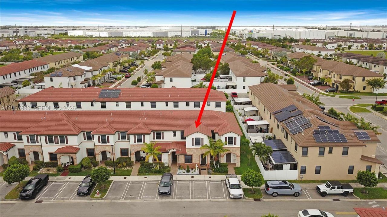 10628 W 33rd Way, Hialeah, FL 33018 Photo