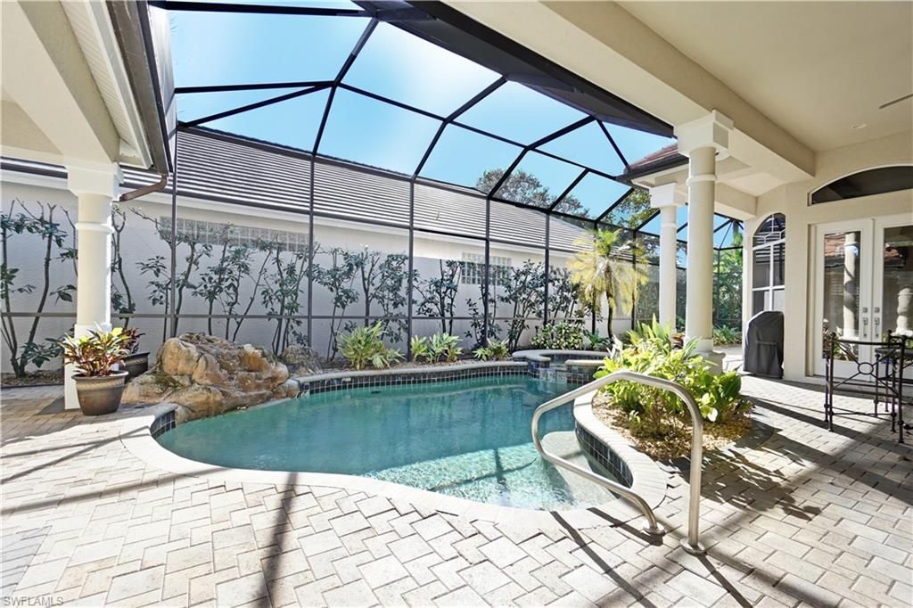 5065 Kensington High St, Naples, FL 34105 Photo