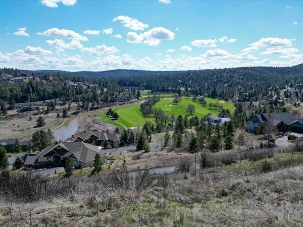 1912 E Tomahawk Ln, Spokane, WA 99224