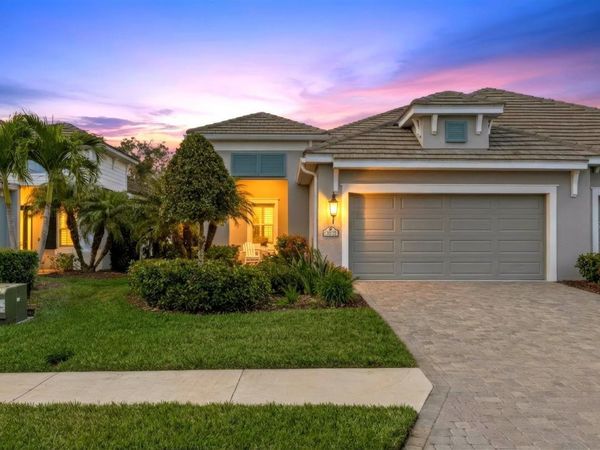 3008 SKY BLUE COVE, LAKEWOOD RANCH, FL 34211