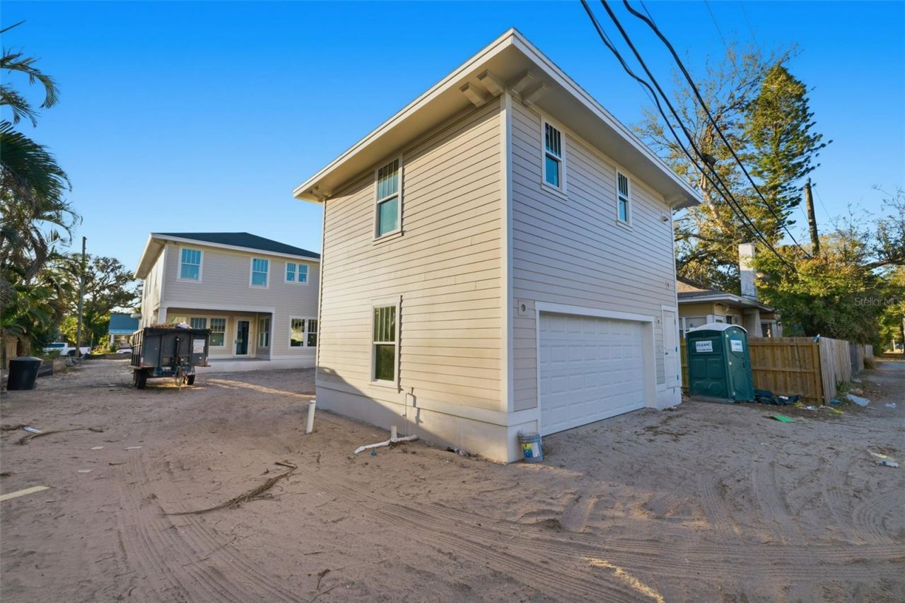 2011 10th Street N, Saint Petersburg, FL 33701 Photo