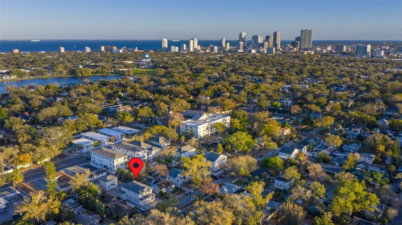 2011 10th Street N, Saint Petersburg, FL 33701 Photo