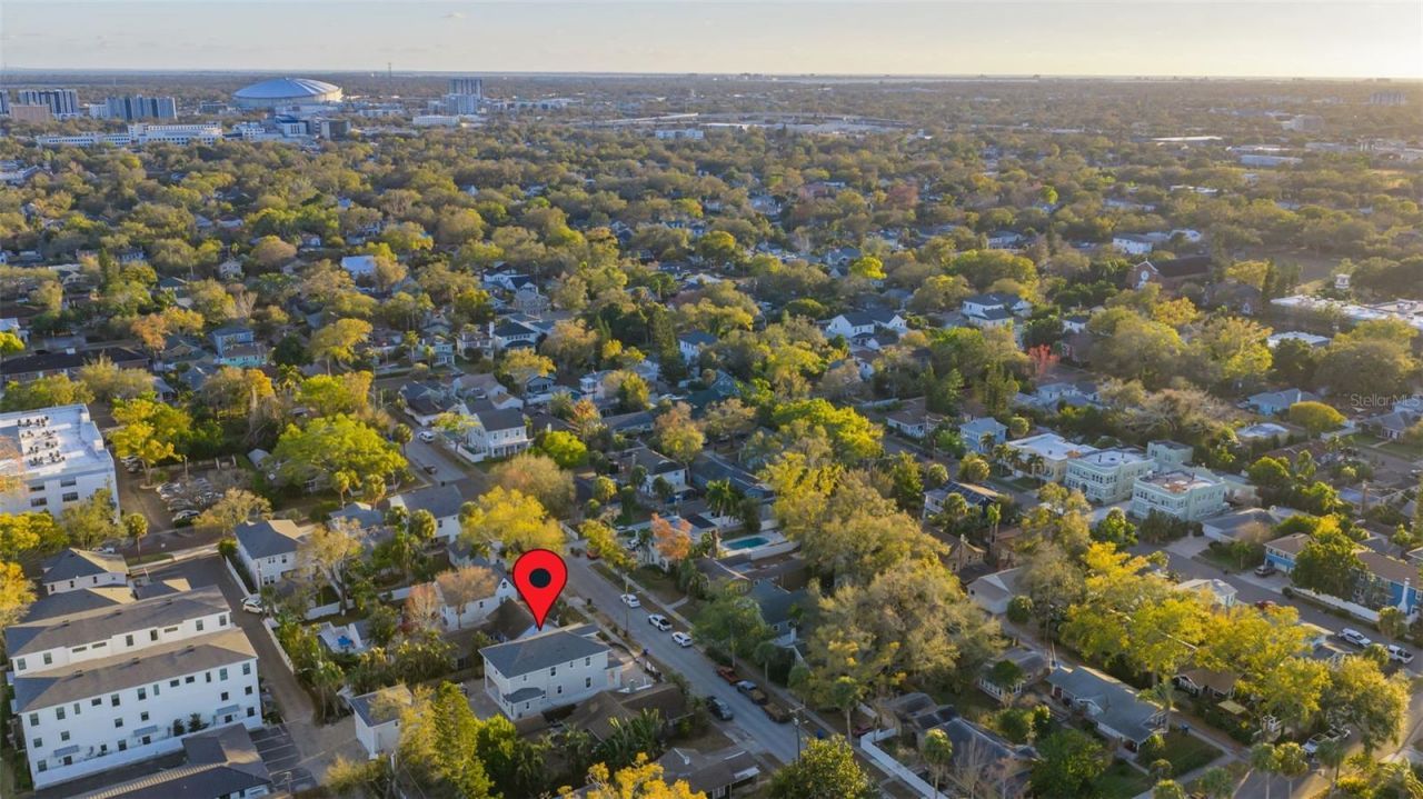 2011 10th Street N, Saint Petersburg, FL 33701 Photo