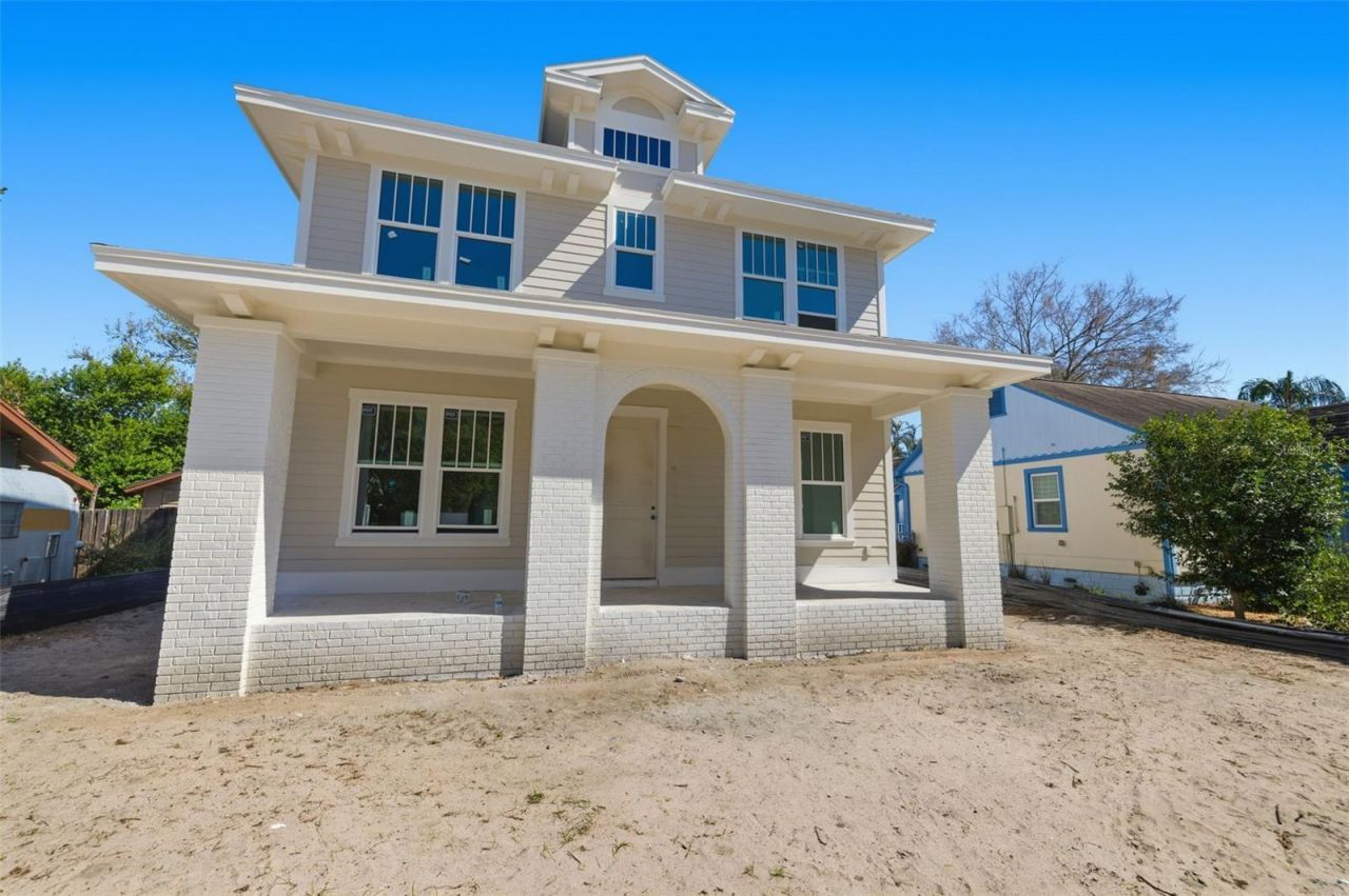 2011 10th Street N, Saint Petersburg, FL 33701 Photo