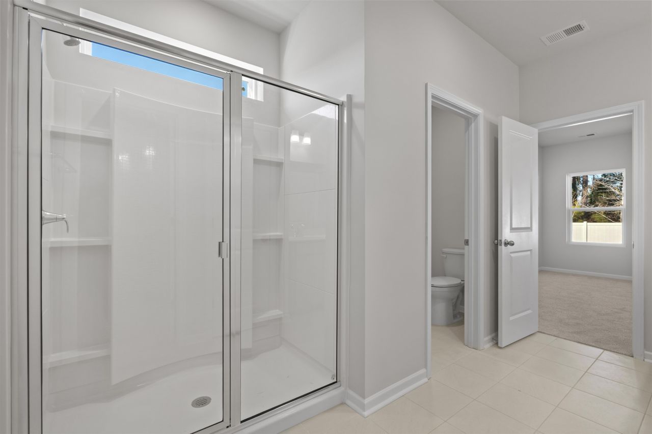 2491 Campton Loop Photo 19