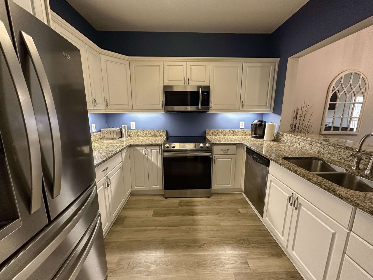 824 Castleford Circle Photo 13