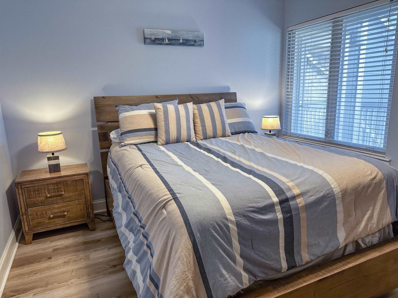 824 Castleford Circle Photo 26