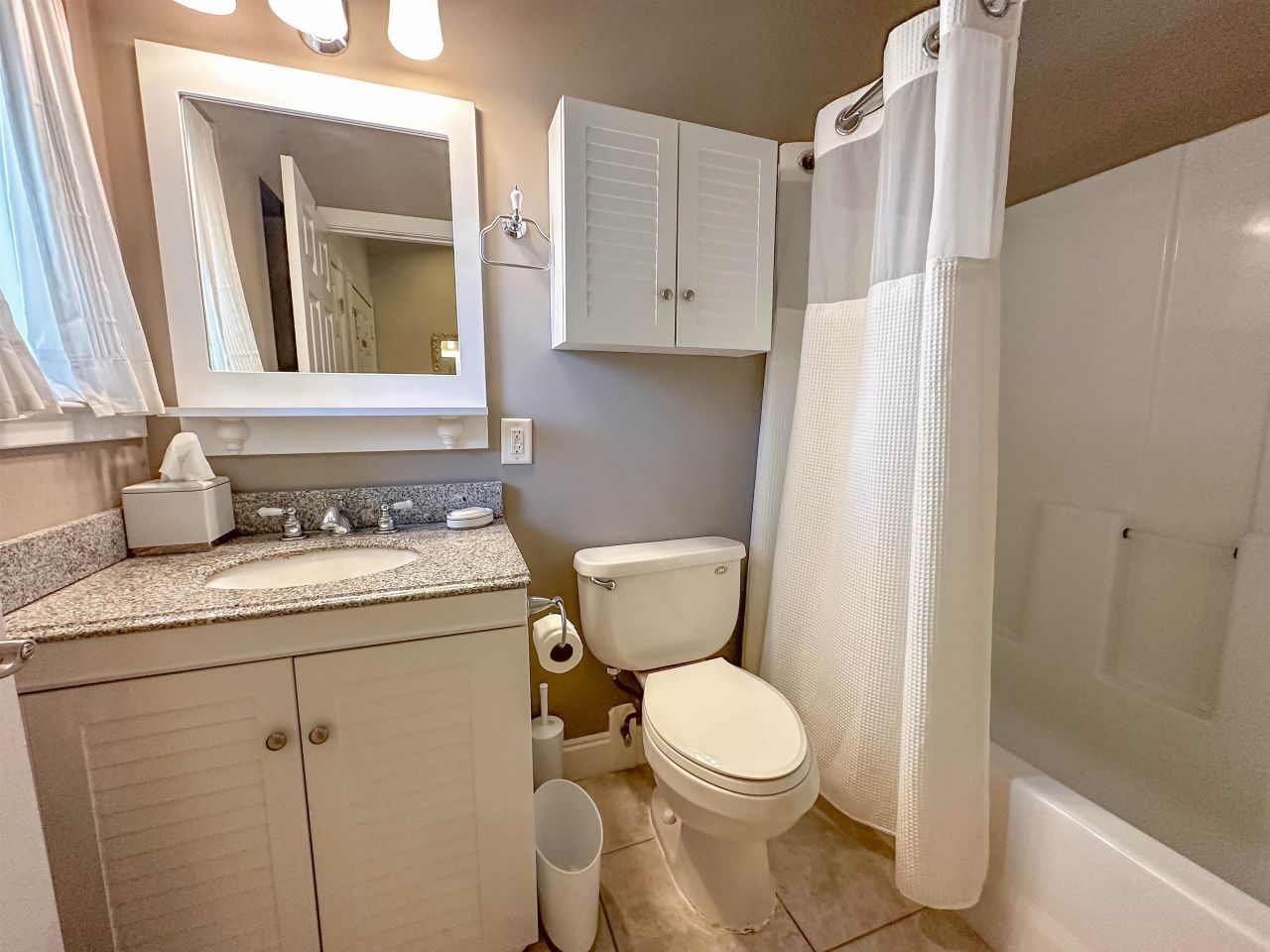 824 Castleford Circle Photo 28