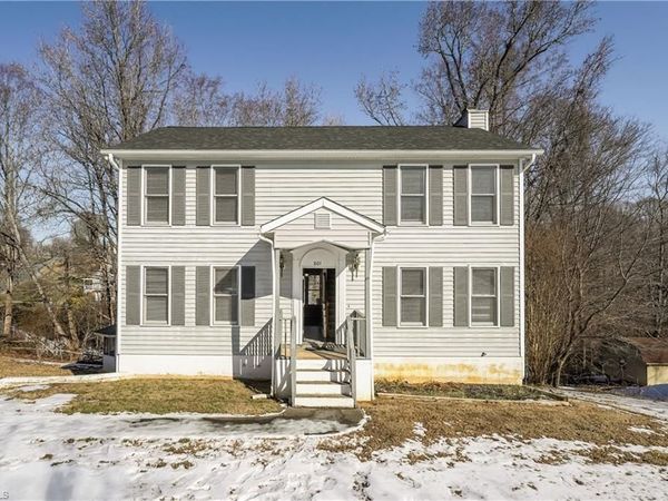 801 Fox Run Drive, Lewisville, NC 27023