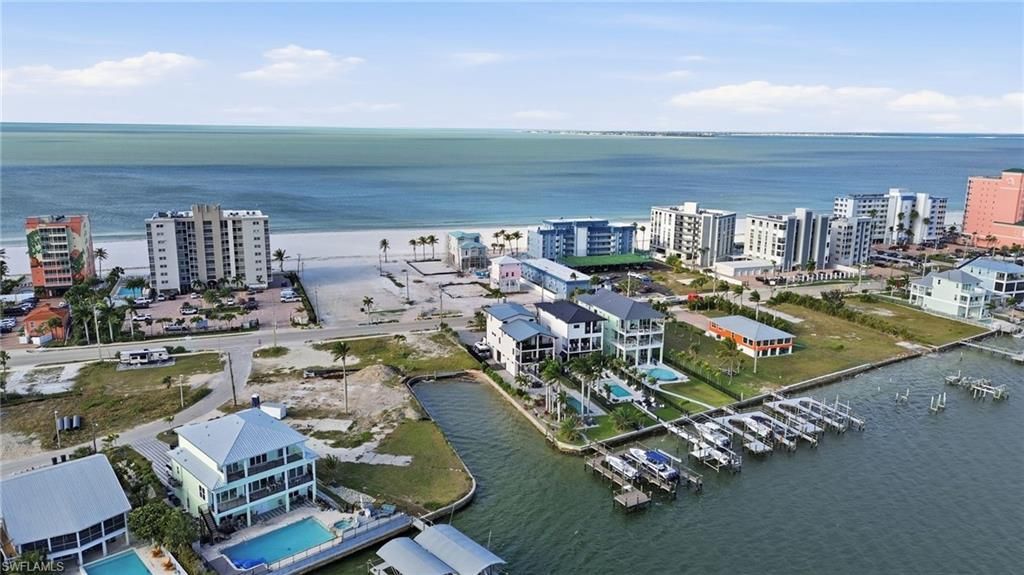 475 Estero Blvd, Fort Myers Beach, FL 33931 Photo