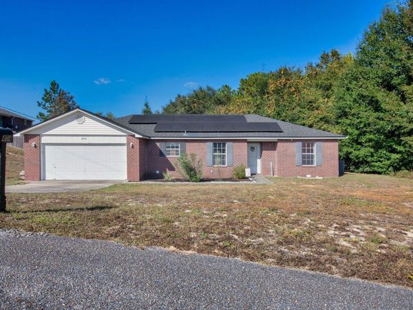 404 Bobby Drive, Crestview, FL 32536