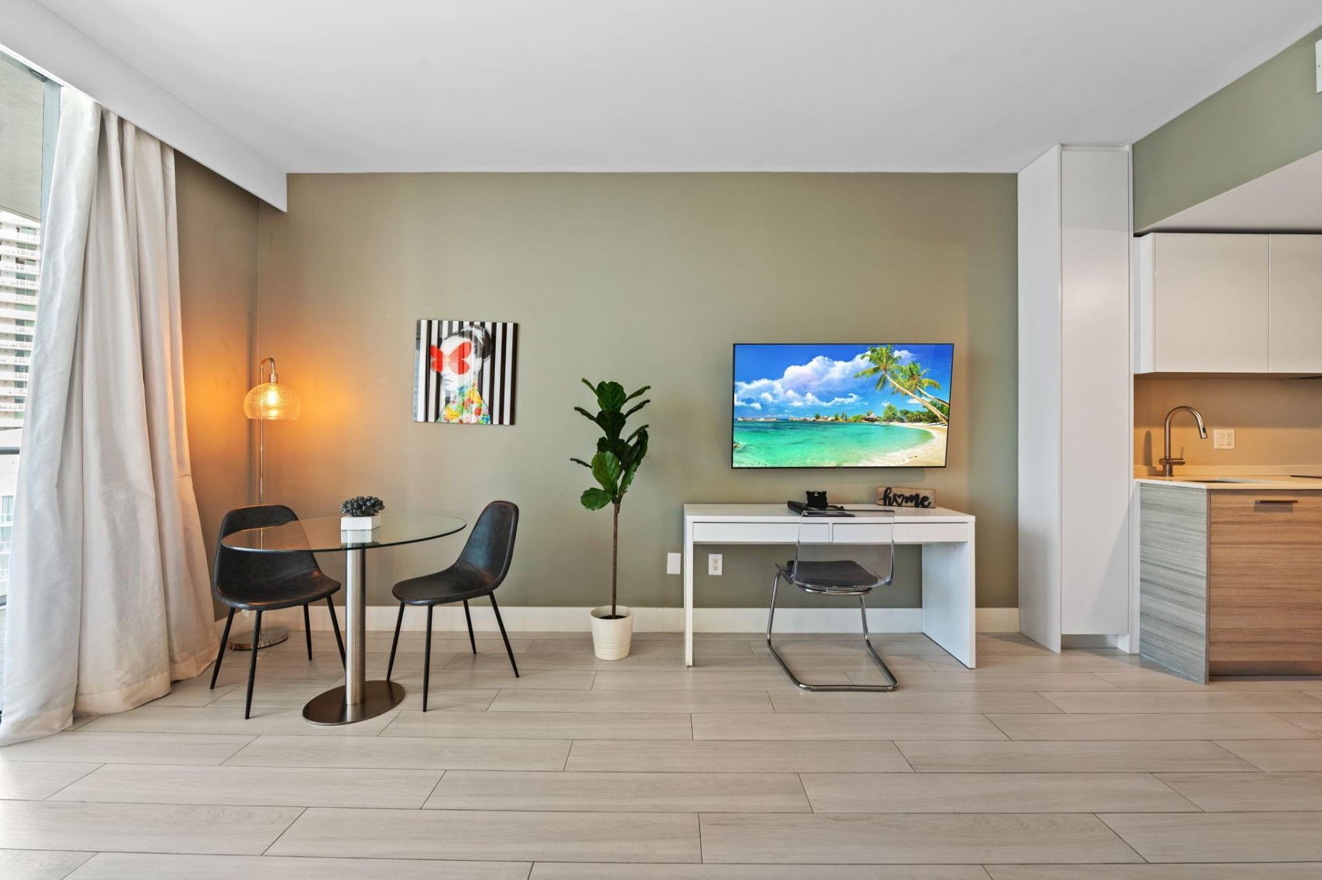 1300 Brickell Bay Drive, Unit 2600, Miami, FL 33131 Photo