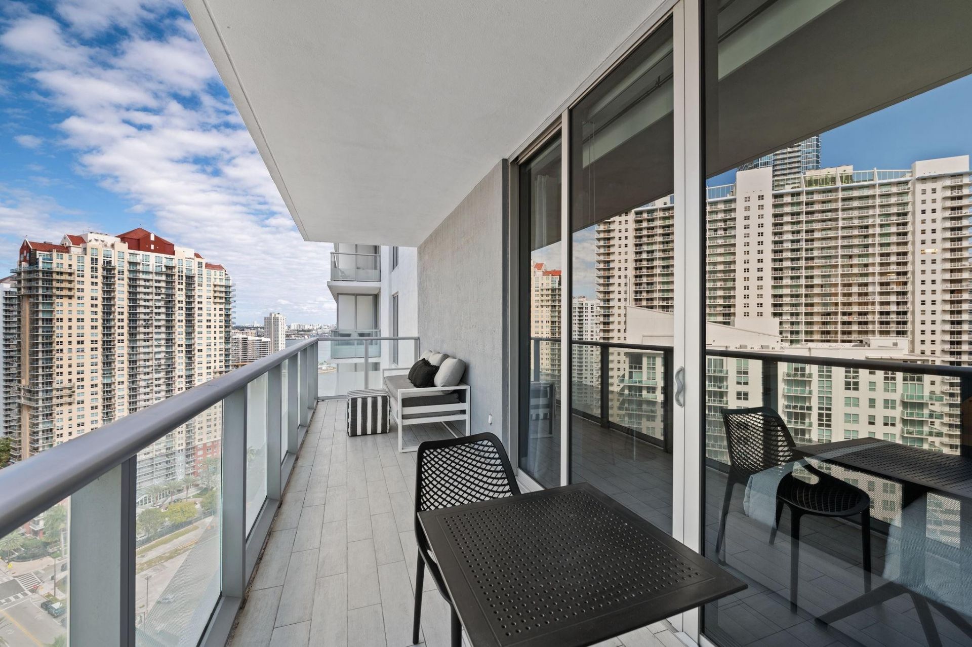 1300 Brickell Bay Drive, Unit 2600, Miami, FL 33131 Photo