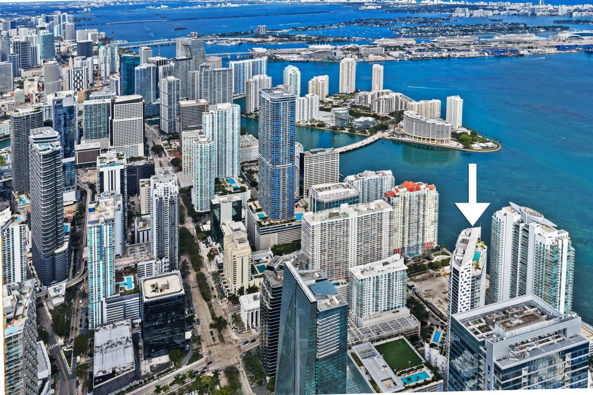 1300 Brickell Bay Drive, Unit 2600, Miami, FL 33131 Photo