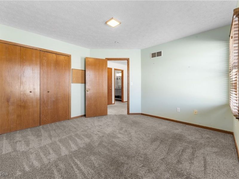 11900 Hoover Avenue NW, Uniontown, OH 44685 Photo 20