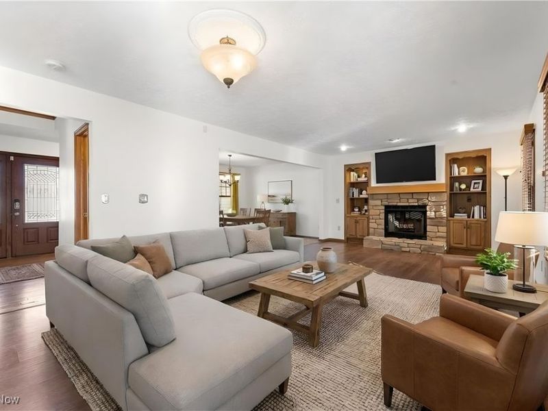 11900 Hoover Avenue NW, Uniontown, OH 44685 Photo 7