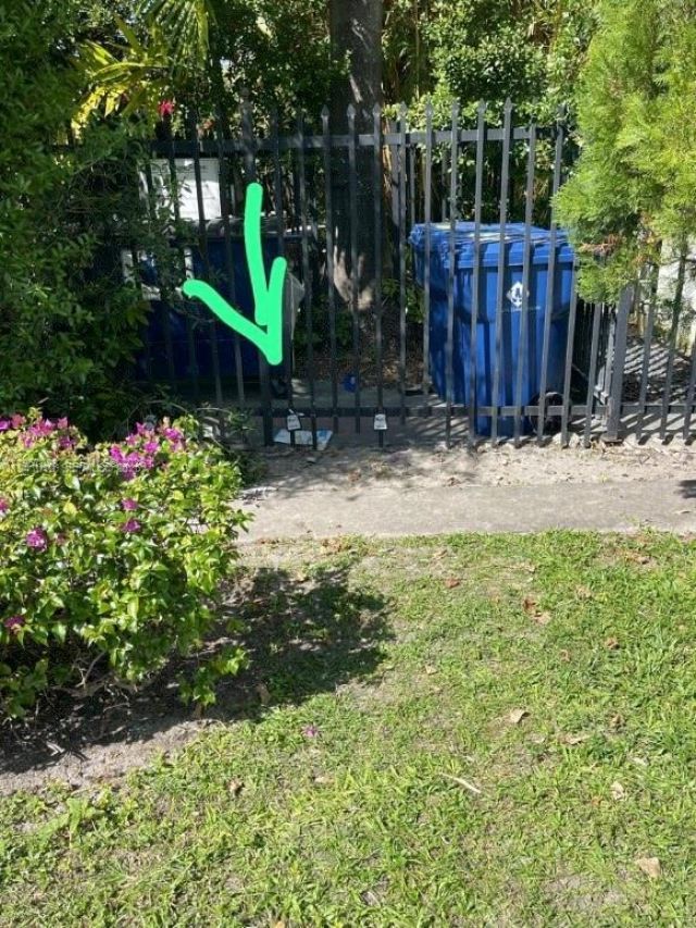 1555 Pennsylvania Ave, Unit 202, Miami Beach, FL 33139 Photo