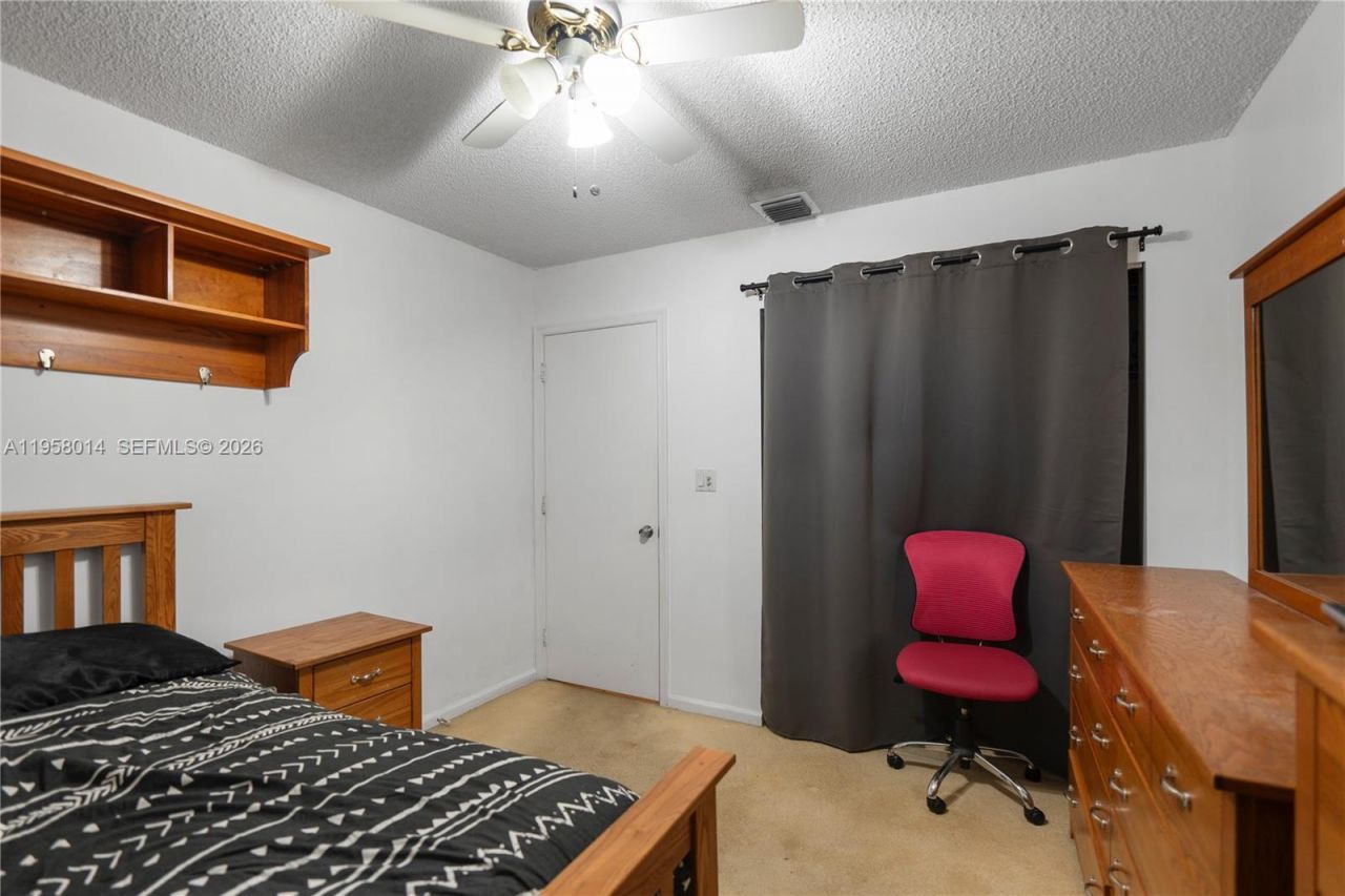 4201 SW 78th Dr, Davie, FL 33328 Photo