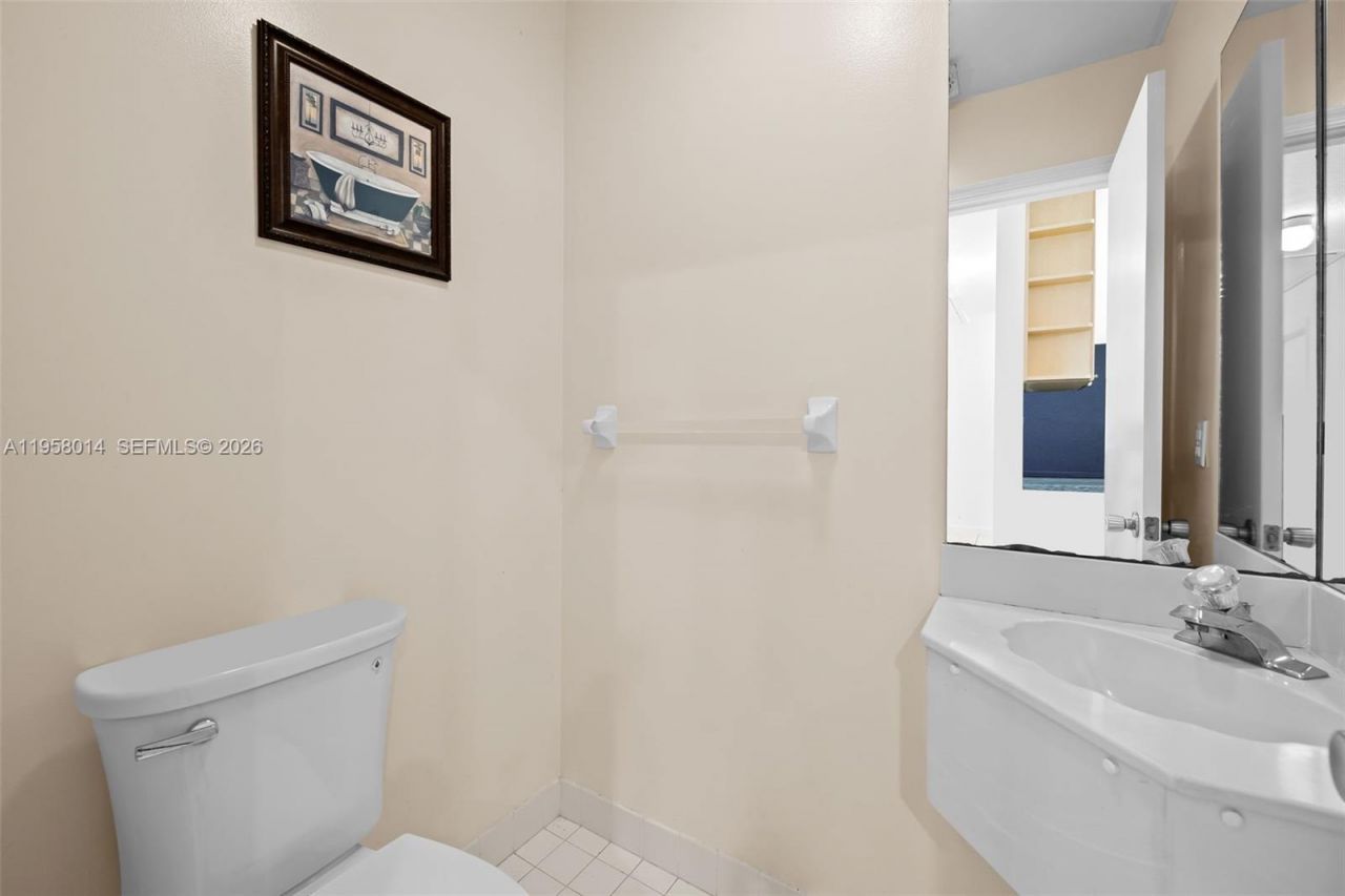 4201 SW 78th Dr, Davie, FL 33328 Photo