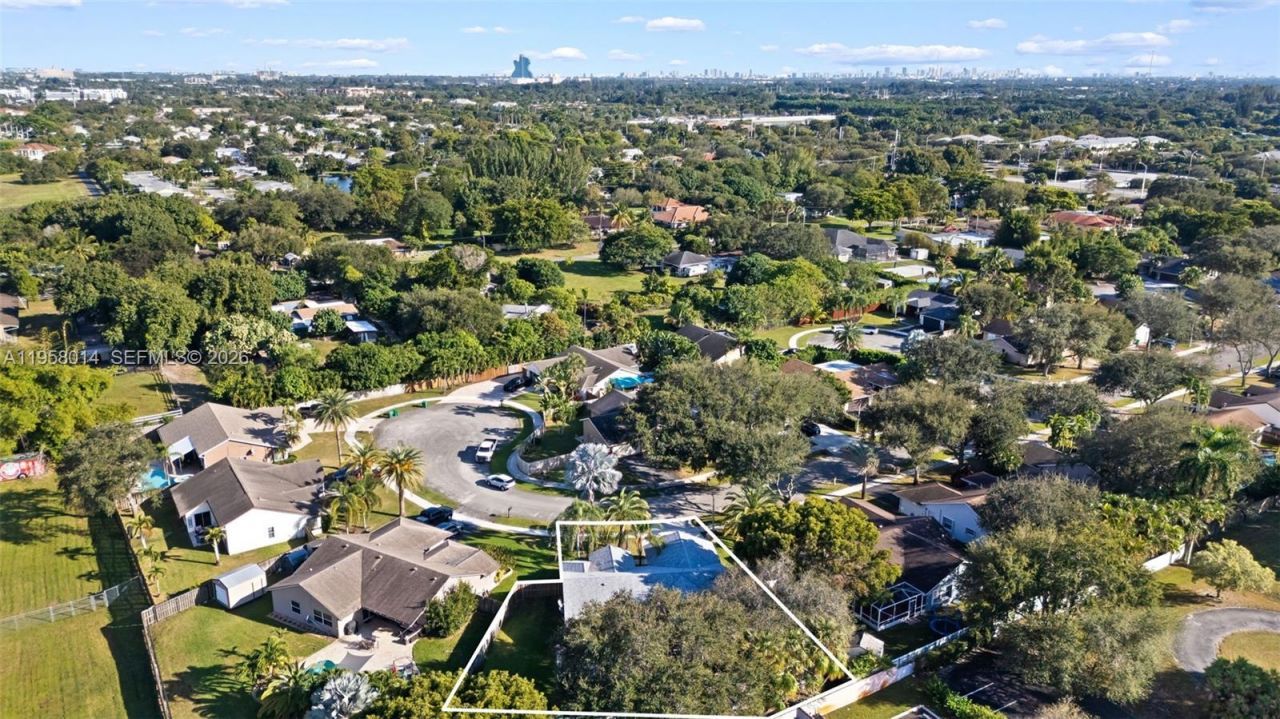 4201 SW 78th Dr, Davie, FL 33328 Photo