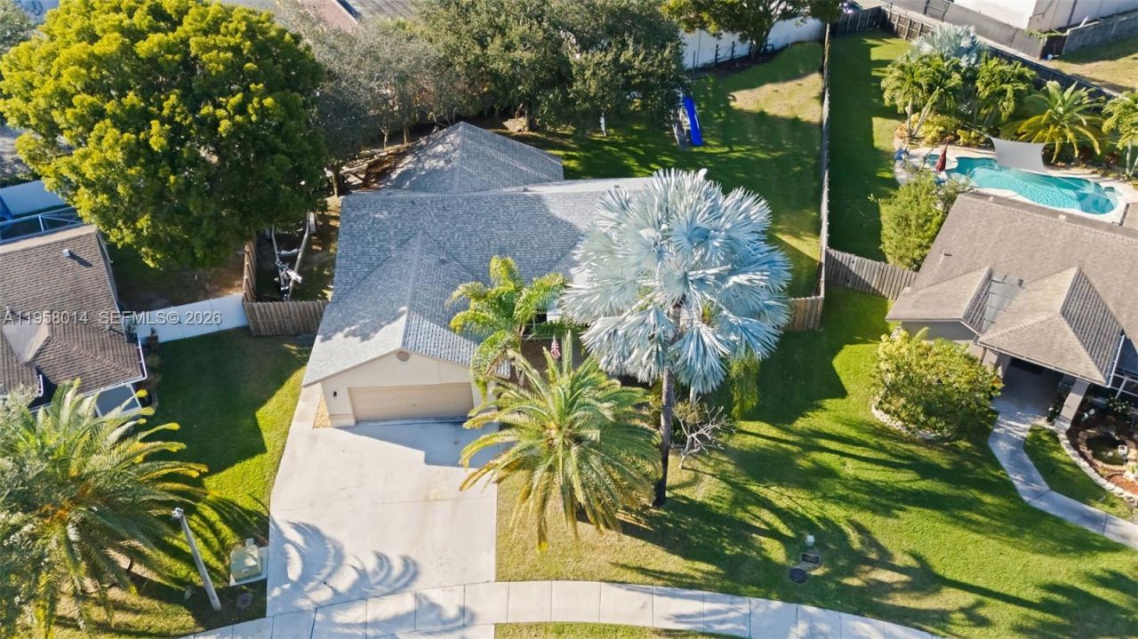 4201 SW 78th Dr, Davie, FL 33328 Photo