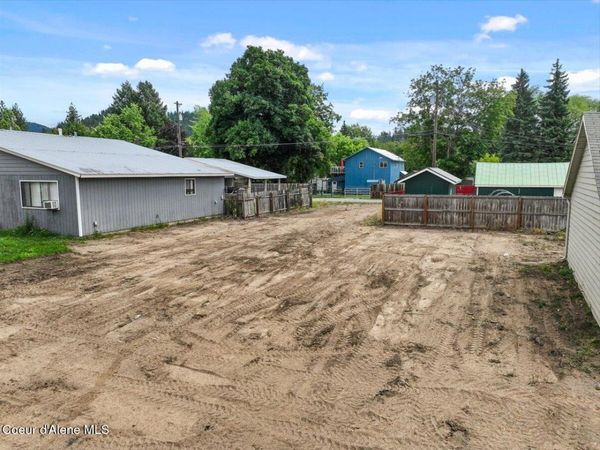 1210 N 10th ST , Coeur d'Alene, ID 83814