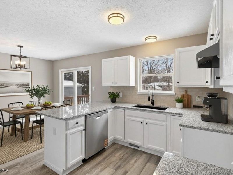 410 Columbine Avenue, Akron, OH 44312 Photo 15