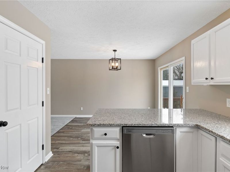 410 Columbine Avenue, Akron, OH 44312 Photo 16