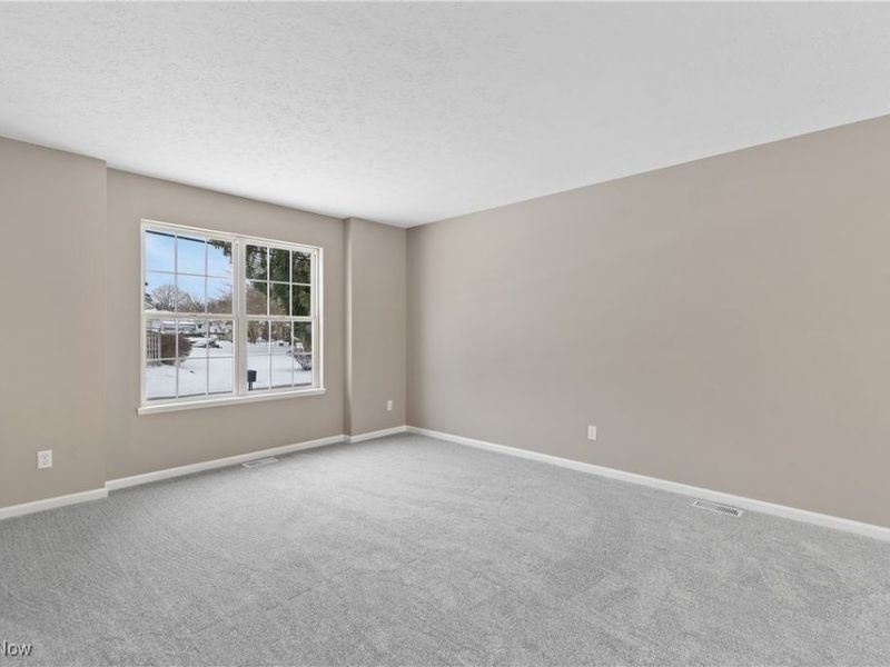 410 Columbine Avenue, Akron, OH 44312 Photo 7